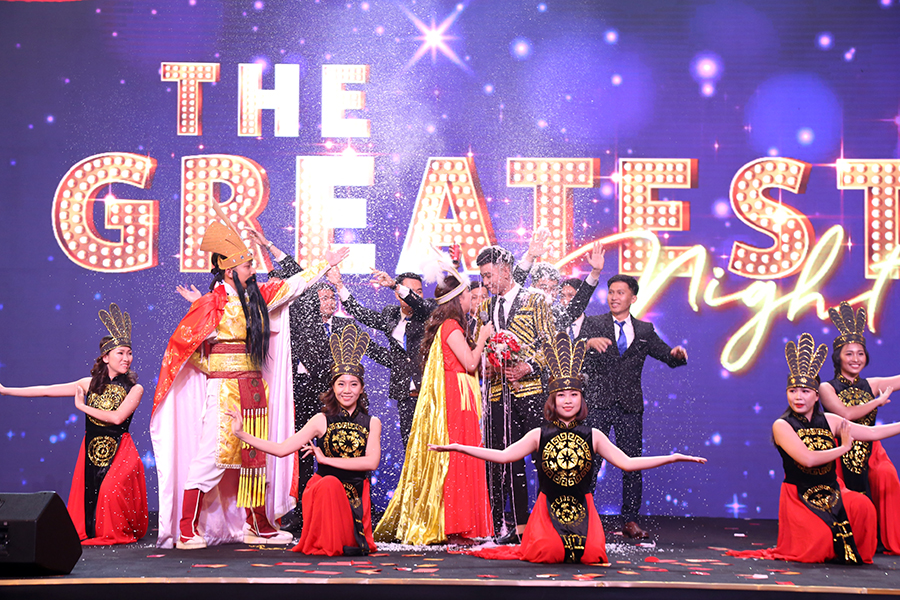 ĐÊM TUYỆT VỜI VÀ RỰC RỠ SẮC XUÂN TẠI GALA “HƯNG THỊNH - THE GREATEST NIGHT”