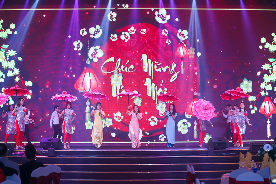 ĐÊM TUYỆT VỜI VÀ RỰC RỠ SẮC XUÂN TẠI GALA “HƯNG THỊNH - THE GREATEST NIGHT”