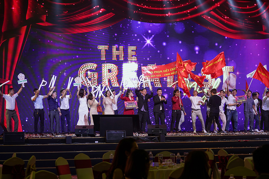 ĐÊM TUYỆT VỜI VÀ RỰC RỠ SẮC XUÂN TẠI GALA “HƯNG THỊNH - THE GREATEST NIGHT”