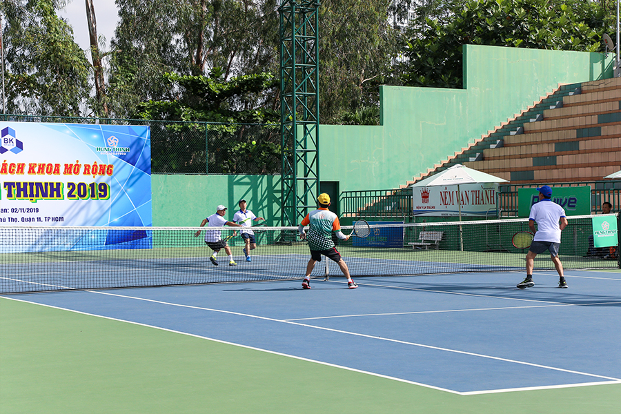 Đồng hành cùng giải quần vợt Bách Khoa mở rộng với Tập đoàn Hưng Thịnh