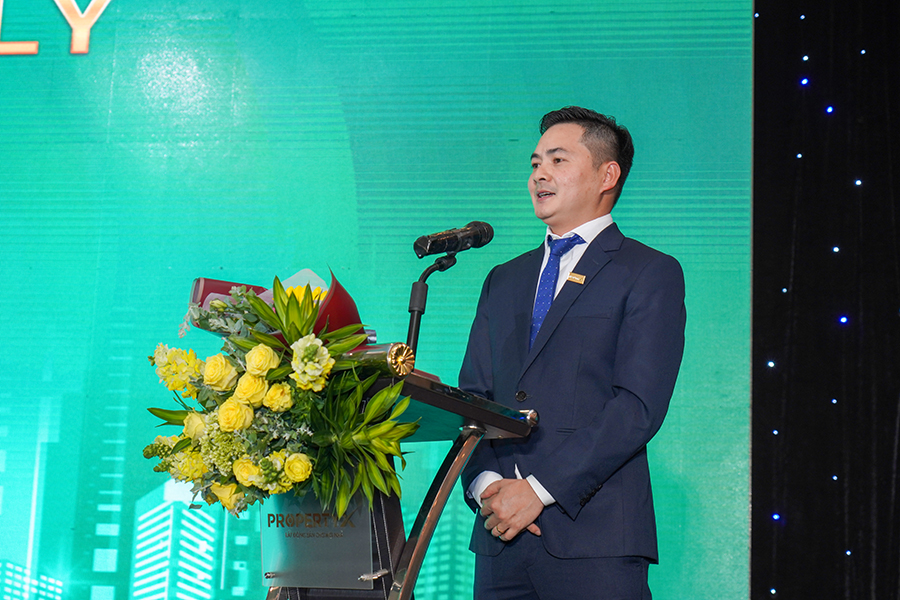 PROPERTYX VINH DANH CÁ NHÂN NỔI BẬT VÀ XUẤT SẮC NHẤT QUÝ IV/2019 VÀ QUYẾT TÂM CHINH PHỤC HÀNH TRÌNH TÌM KIẾM THÀNH CÔNG TRONG TƯƠNG LAI