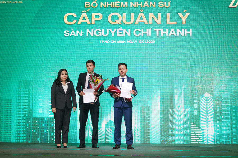 PROPERTYX VINH DANH CÁ NHÂN NỔI BẬT VÀ XUẤT SẮC NHẤT QUÝ IV/2019 VÀ QUYẾT TÂM CHINH PHỤC HÀNH TRÌNH TÌM KIẾM THÀNH CÔNG TRONG TƯƠNG LAI