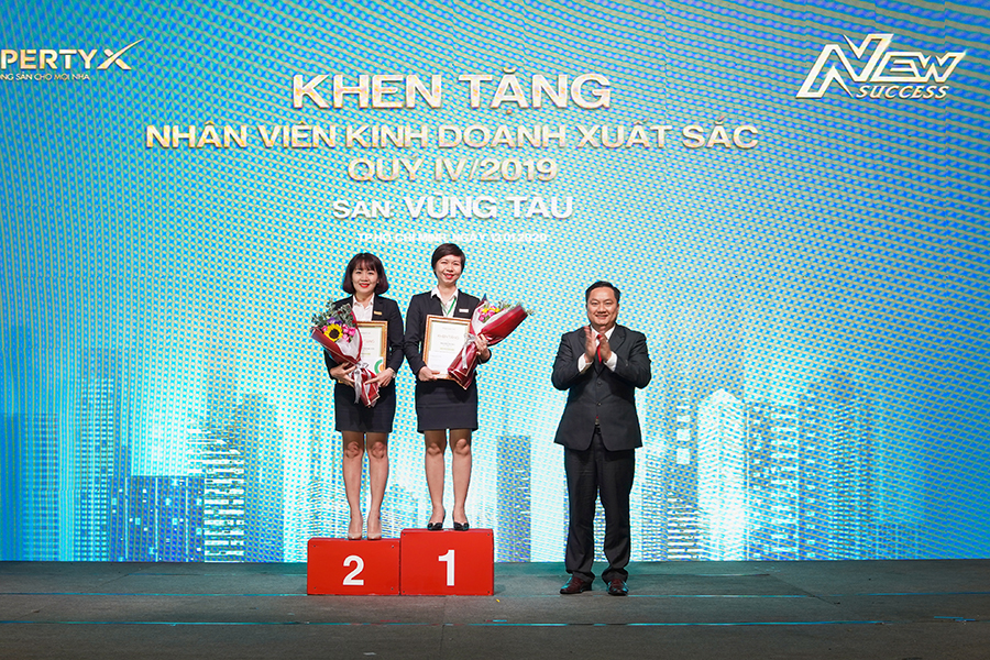 PROPERTYX VINH DANH CÁ NHÂN NỔI BẬT VÀ XUẤT SẮC NHẤT QUÝ IV/2019 VÀ QUYẾT TÂM CHINH PHỤC HÀNH TRÌNH TÌM KIẾM THÀNH CÔNG TRONG TƯƠNG LAI