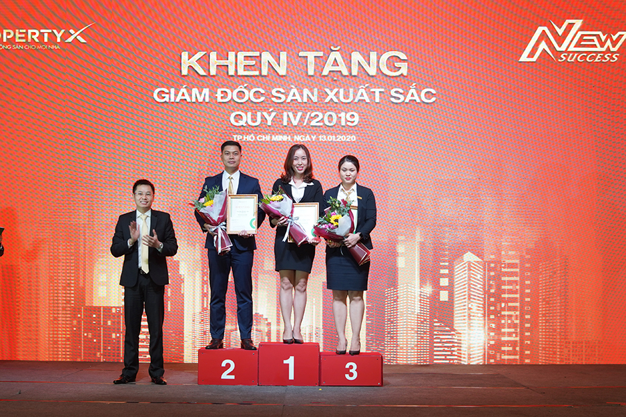 PROPERTYX VINH DANH CÁ NHÂN NỔI BẬT VÀ XUẤT SẮC NHẤT QUÝ IV/2019 VÀ QUYẾT TÂM CHINH PHỤC HÀNH TRÌNH TÌM KIẾM THÀNH CÔNG TRONG TƯƠNG LAI