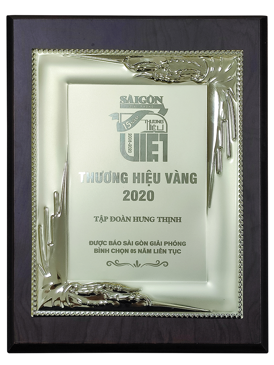 Tập đoàn Hưng Thịnh đã vinh dự đón nhận giải thưởng Thương hiệu Vàng 2020
