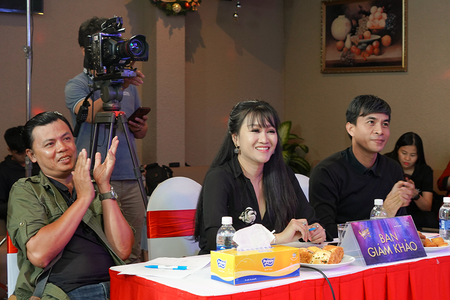 TÌM KIẾM GIỌNG CA VÀNG 2020 – NƠI ĐAM MÊ RỰC CHÁY