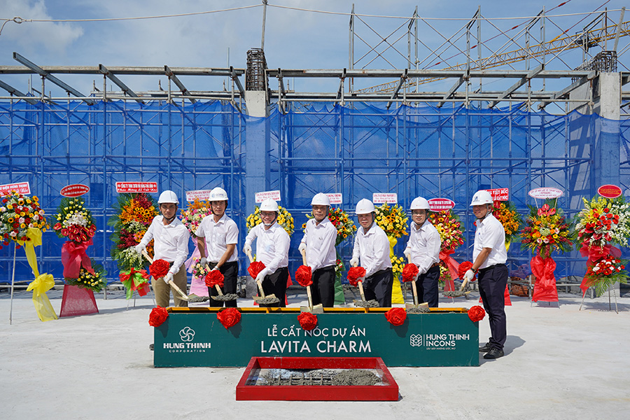 TẬP ĐOÀN HƯNG THỊNH CẤT NÓC DỰ ÁN LAVITA CHARM