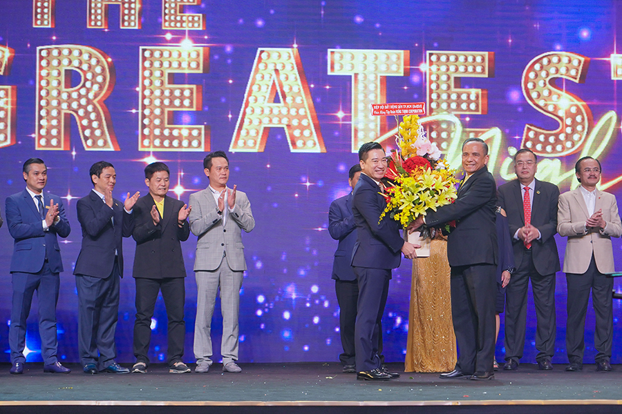ĐÊM TUYỆT VỜI VÀ RỰC RỠ SẮC XUÂN TẠI GALA “HƯNG THỊNH - THE GREATEST NIGHT”