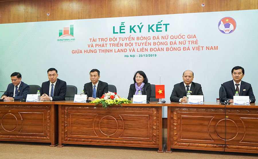 Hưng Thịnh Land tài trợ 100 tỷ cho đội tuyển bóng đá nữ Việt Nam