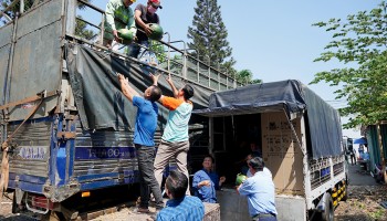 Hưng Thịnh giải cứu thành công 30 tấn dưa hấu hỗ trợ bà con nông thôn