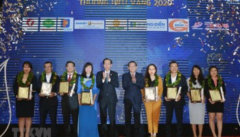 Tập đoàn Hưng Thịnh đã vinh dự đón nhận giải thưởng Thương hiệu Vàng 2020